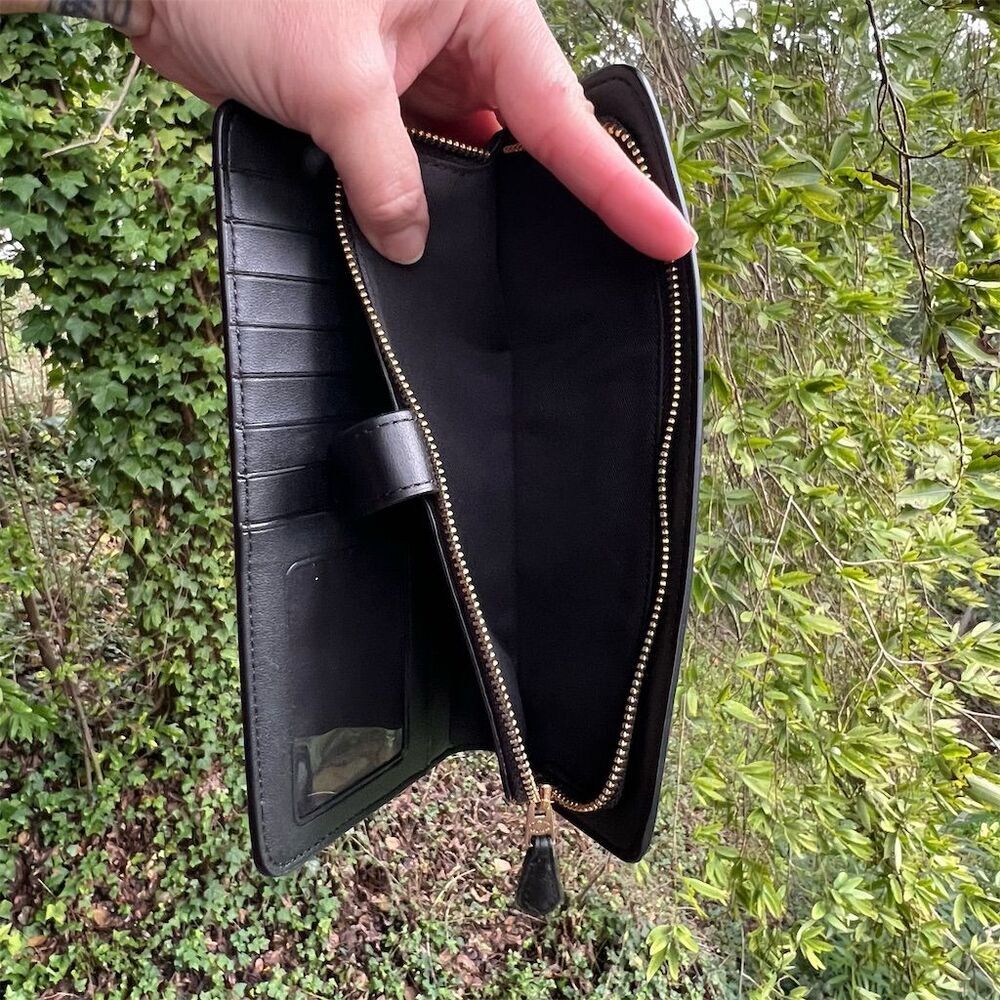 COACH Slim Wallet Credit Card Holder Black Smooth Leather w Gold Hardware - Picture 4 of 10